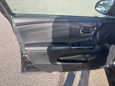 2013 Toyota Avalon XLE