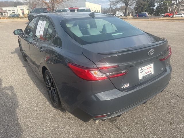 2025 Toyota Camry SE