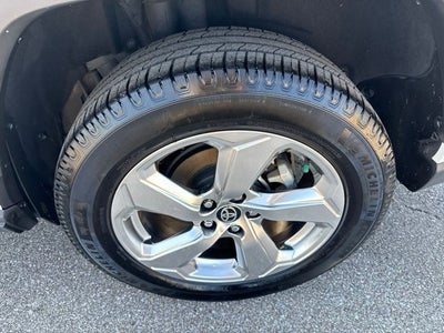 2021 Toyota RAV4 Hybrid XLE Premium