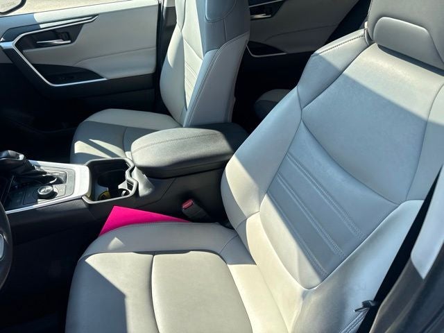 2021 Toyota RAV4 Hybrid XLE Premium
