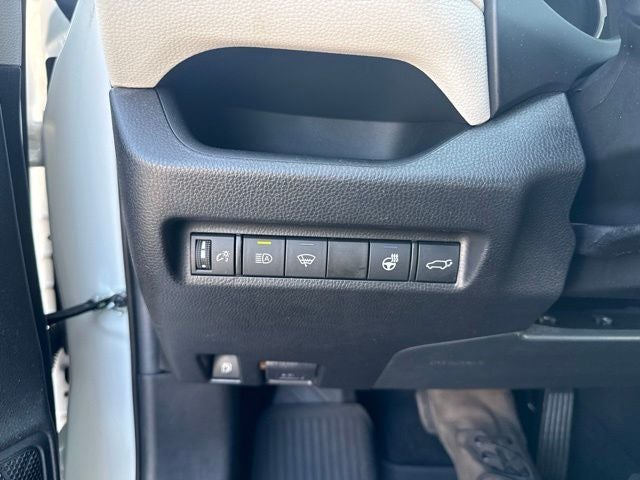 2021 Toyota RAV4 Hybrid XLE Premium