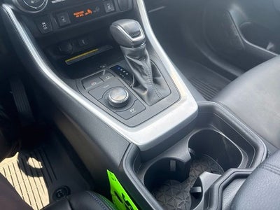 2021 Toyota RAV4 Hybrid XSE