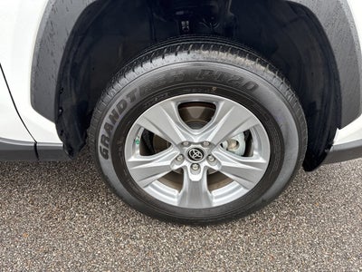 2022 Toyota RAV4 Hybrid LE