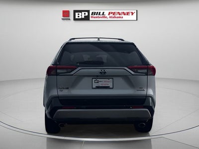 2022 Toyota RAV4 Hybrid SE