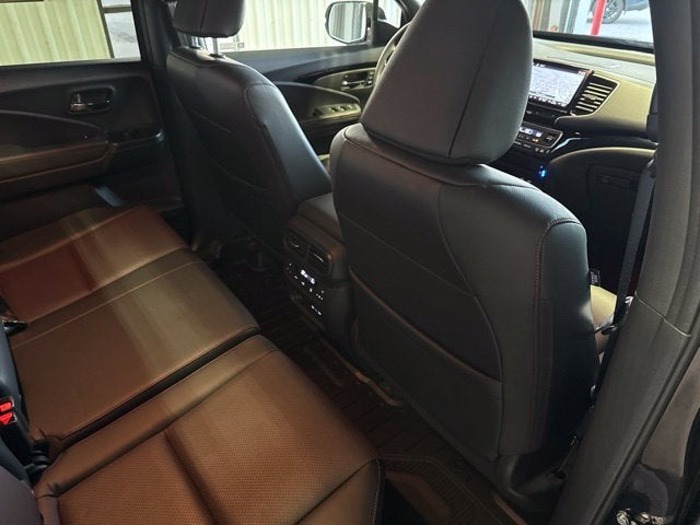 2025 Honda Ridgeline Black Edition