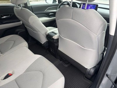 2025 Toyota Grand Highlander LE