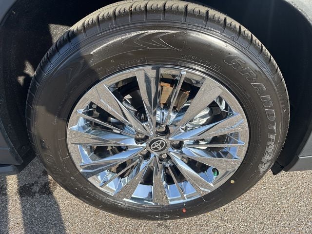 2024 Toyota Grand Highlander Platinum