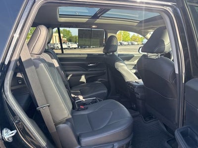 2024 Toyota Grand Highlander Platinum