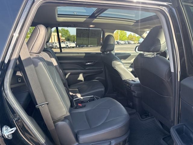 2024 Toyota Grand Highlander Platinum