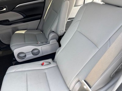 2018 Toyota Highlander Hybrid Limited Platinum