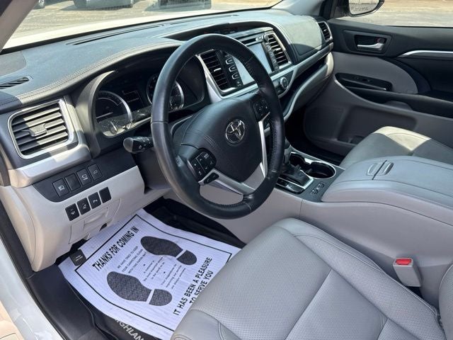 2018 Toyota Highlander Hybrid Limited Platinum