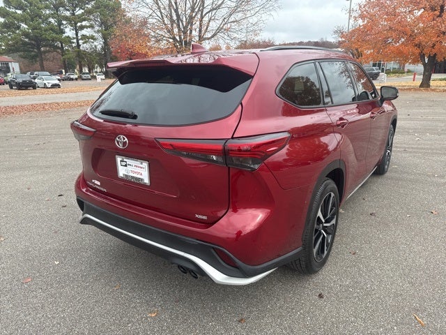 2022 Toyota Highlander XSE