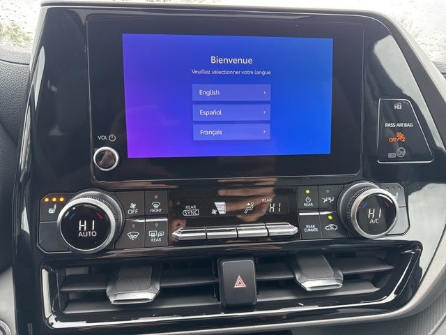 2025 Toyota Highlander Hybrid XLE