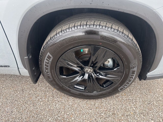 2025 Toyota Highlander Hybrid XLE