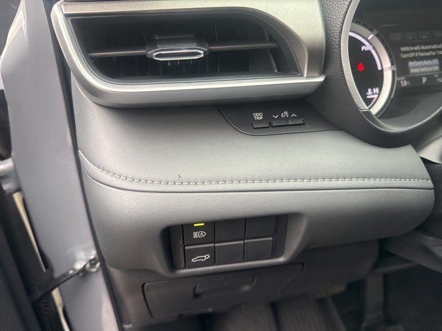 2025 Toyota Highlander Hybrid XLE