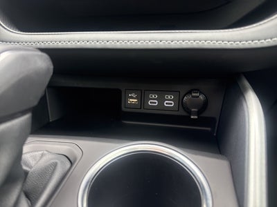 2025 Toyota Highlander Hybrid XLE