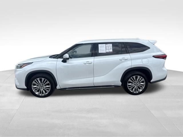 2023 Toyota Highlander Platinum