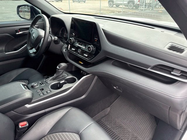 2024 Toyota Highlander XSE
