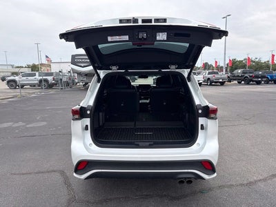 2024 Toyota Highlander XSE