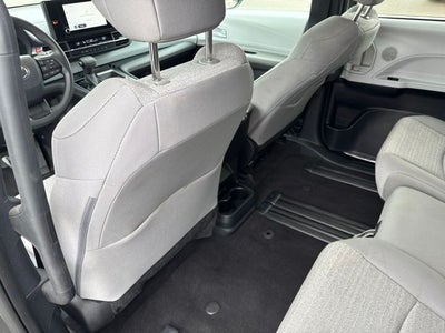 2026 Toyota Sienna LE 8 Passenger