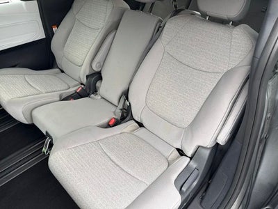 2026 Toyota Sienna LE 8 Passenger