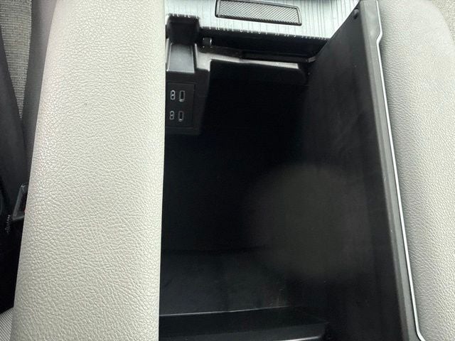 2026 Toyota Sienna LE 8 Passenger