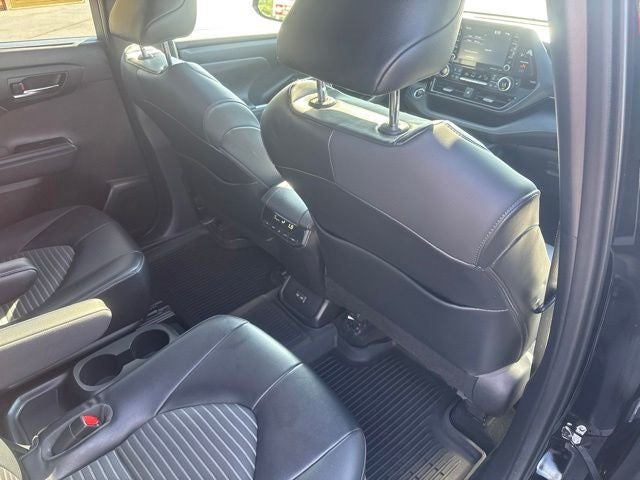 2022 Toyota Highlander XSE