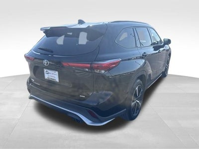 2022 Toyota Highlander XSE