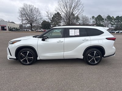 2022 Toyota Highlander XSE