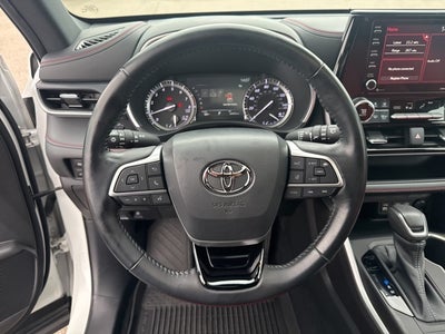 2022 Toyota Highlander XSE