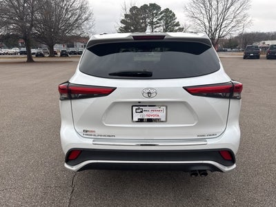 2022 Toyota Highlander XSE