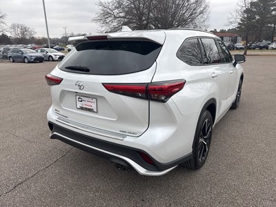 2022 Toyota Highlander XSE