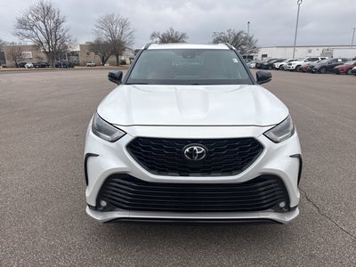 2022 Toyota Highlander XSE
