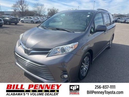 2020 Toyota Sienna XLE 8 Passenger