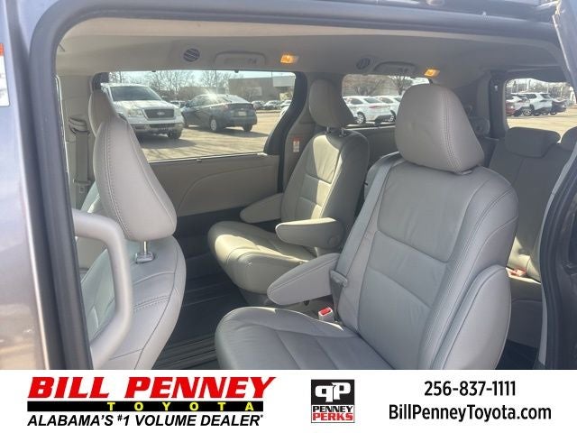 2020 Toyota Sienna XLE 8 Passenger