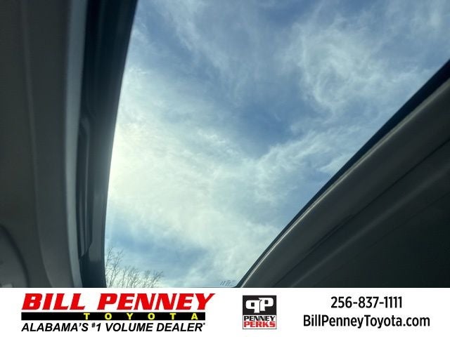 2020 Toyota Sienna XLE 8 Passenger