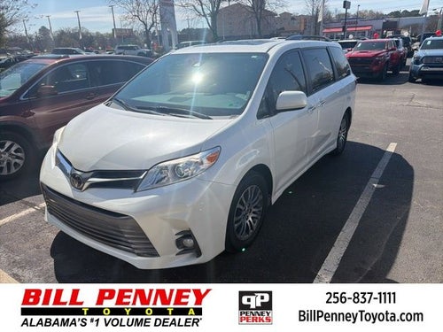 2020 Toyota Sienna Base