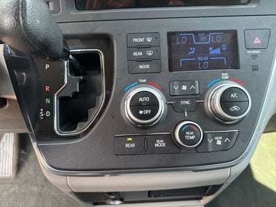 2015 Toyota Sienna L 7 Passenger