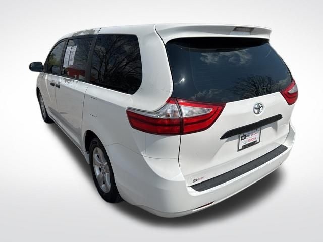 2015 Toyota Sienna L 7 Passenger