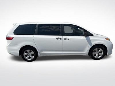 2015 Toyota Sienna L 7 Passenger