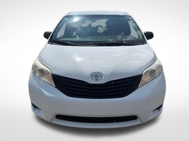 2015 Toyota Sienna L 7 Passenger