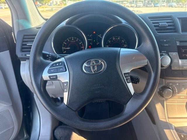 2012 Toyota Highlander Base