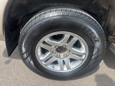 2005 Toyota Sequoia SR5