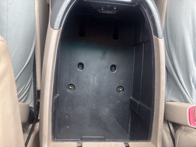 2005 Toyota Sequoia SR5