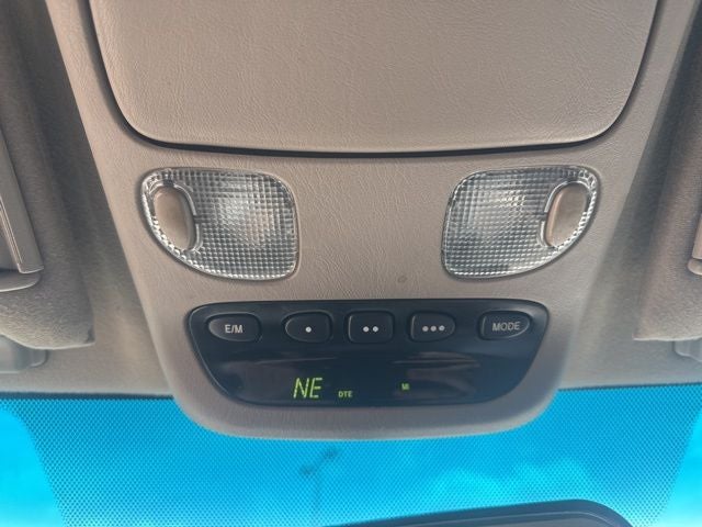 2005 Toyota Sequoia SR5