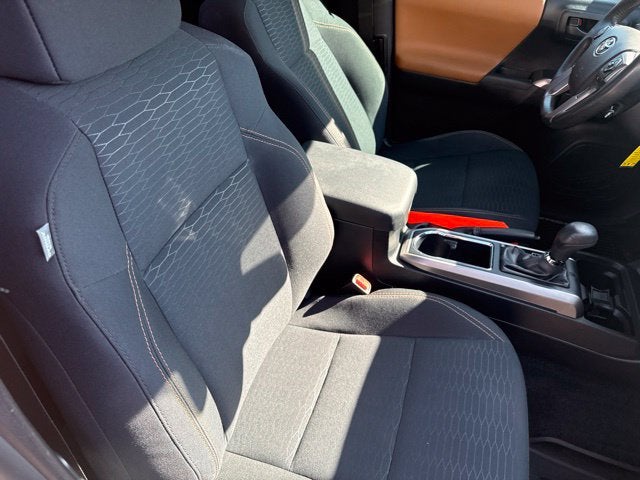 2018 Toyota Tacoma SR5 V6