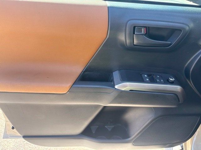 2018 Toyota Tacoma SR5 V6