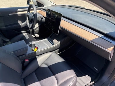 2023 Tesla Model 3 Base