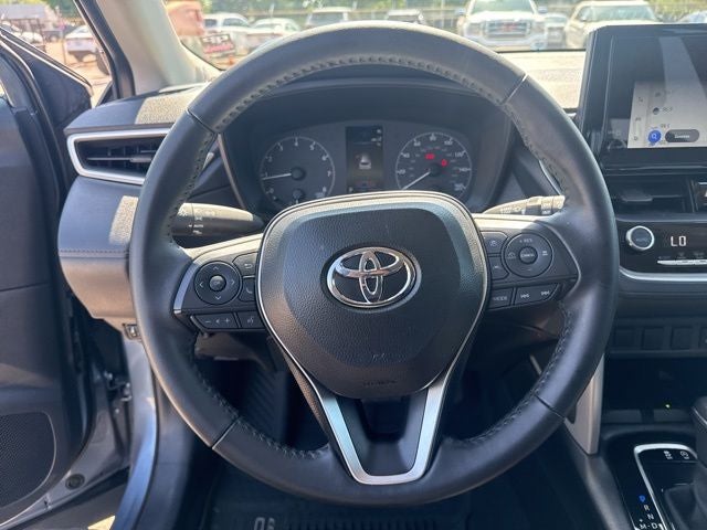 2025 Toyota Corolla Cross LE