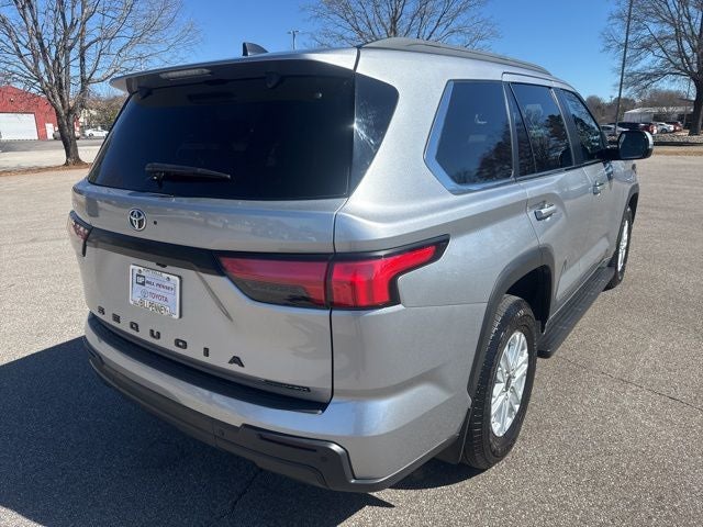 2025 Toyota Sequoia SR5